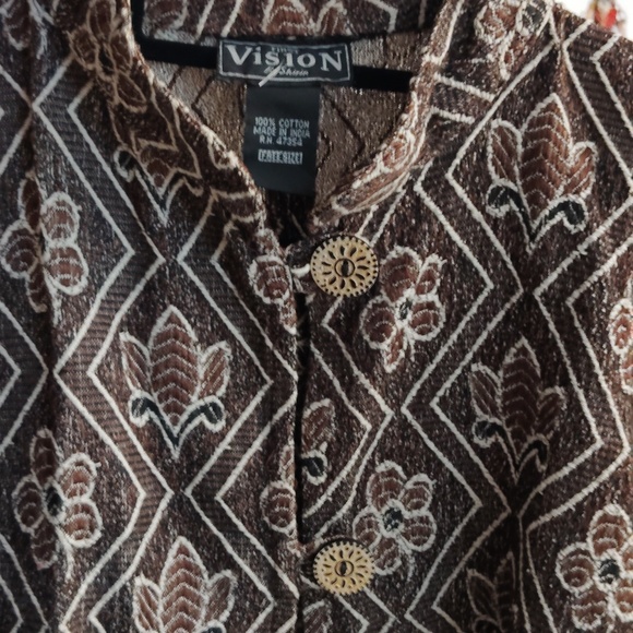 *RARE FIND* Vintage Elegant Brown and Cream Patterned Cape - Picture 4 of 4